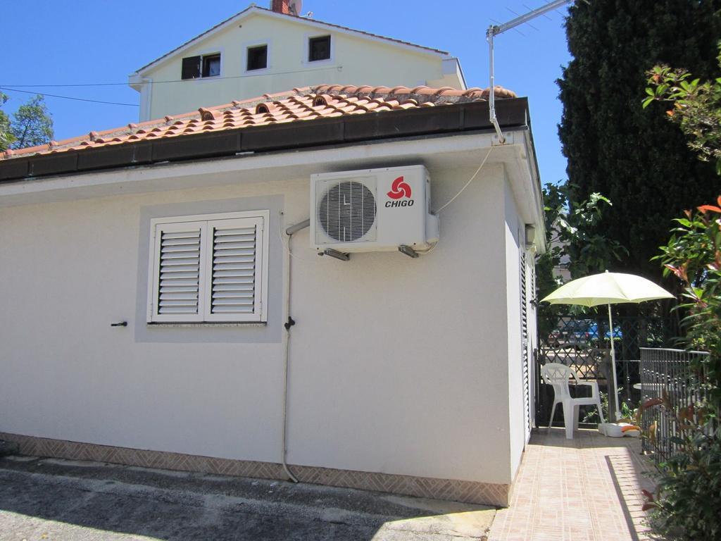 Apartments Antonia Malinska Phòng bức ảnh