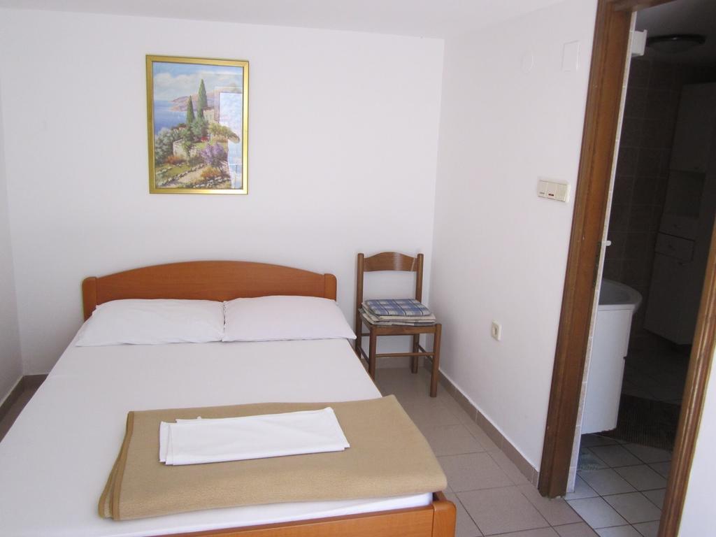 Apartments Antonia Malinska Phòng bức ảnh
