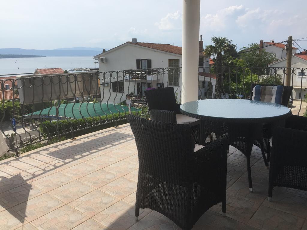 Apartments Antonia Malinska Ngoại thất bức ảnh